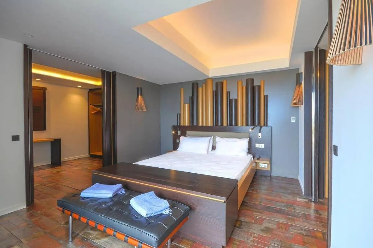Nestled On A Hill Villa With Amazing Views And Grand Piano Γουσταβία